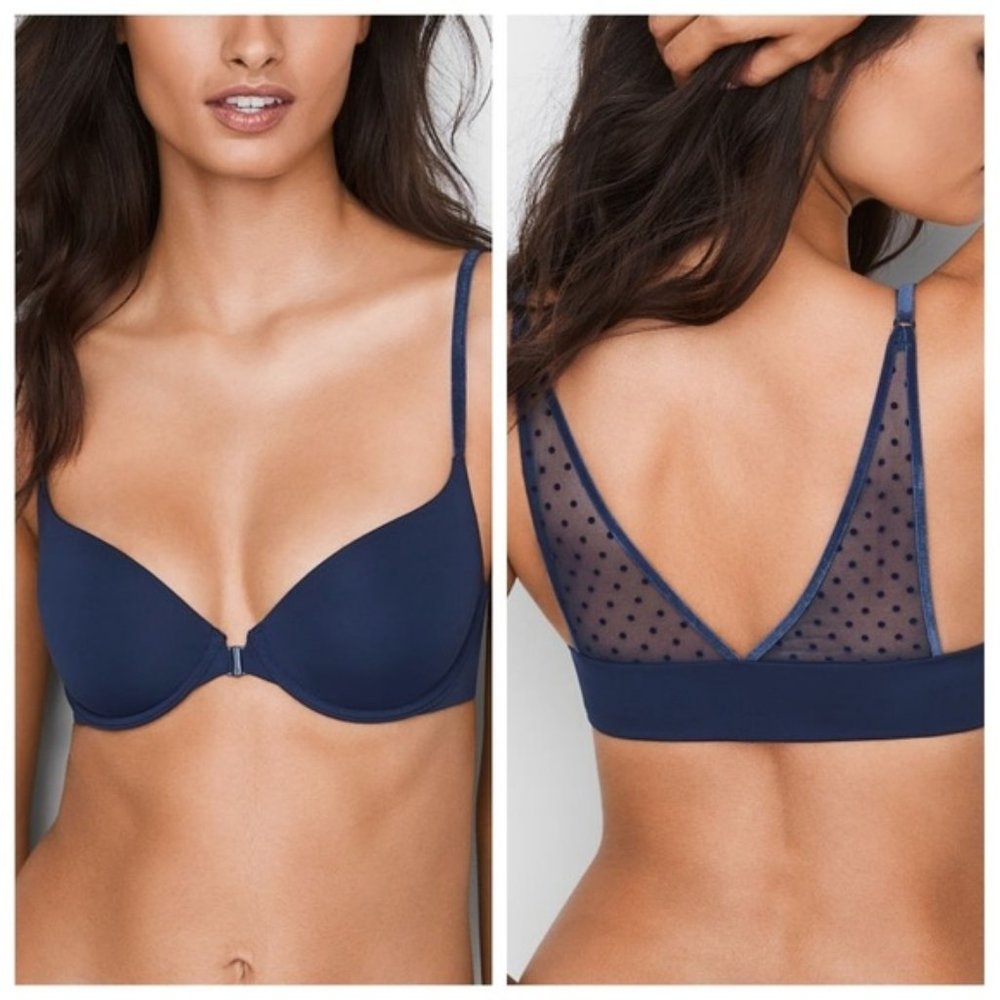 NWOT Victoria Secret Navy Bra, 32D. Front Closure.